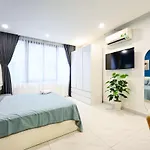 Peace Hotel & Apartment